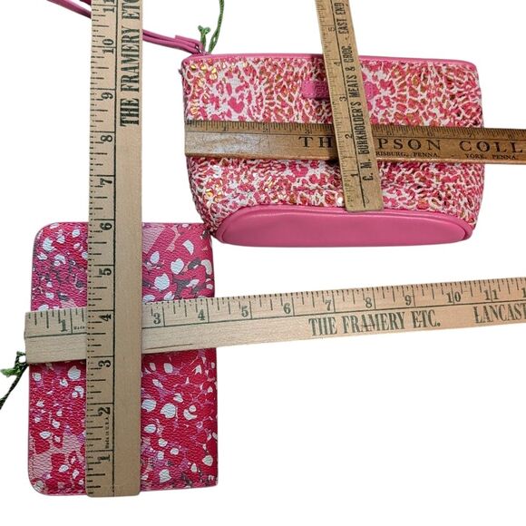 Vera Bradley Mesh Sequin Camocat Pink Wristlet cosmetic bag blooms notebook pen - Picture 3 of 8